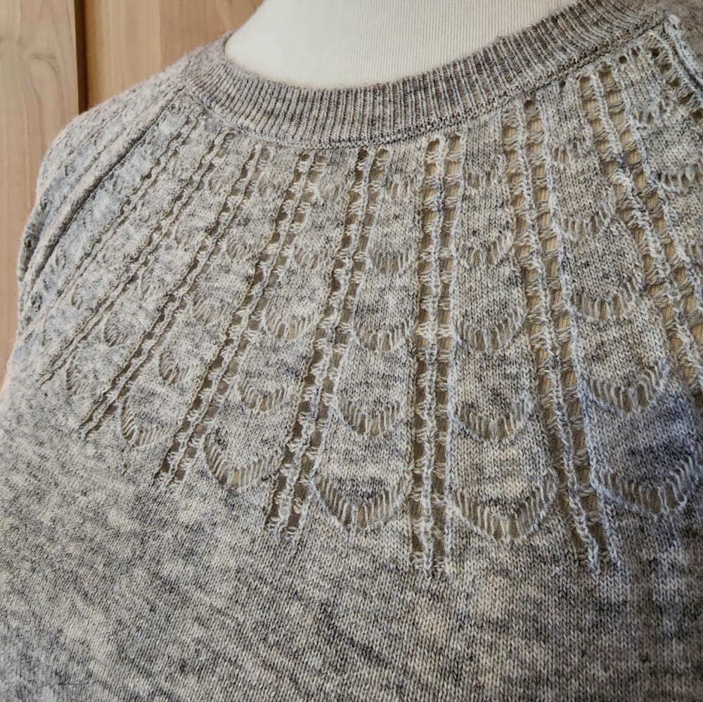Gray LOFT Lightweight Soft Sweater XS